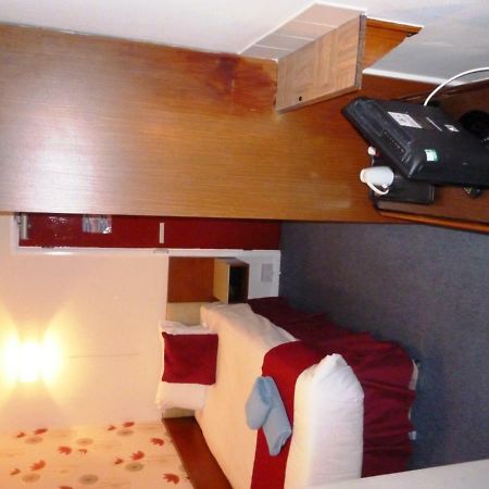 Grange Lodge Hotel - B&B ลอนดอน ภายนอก รูปภาพ