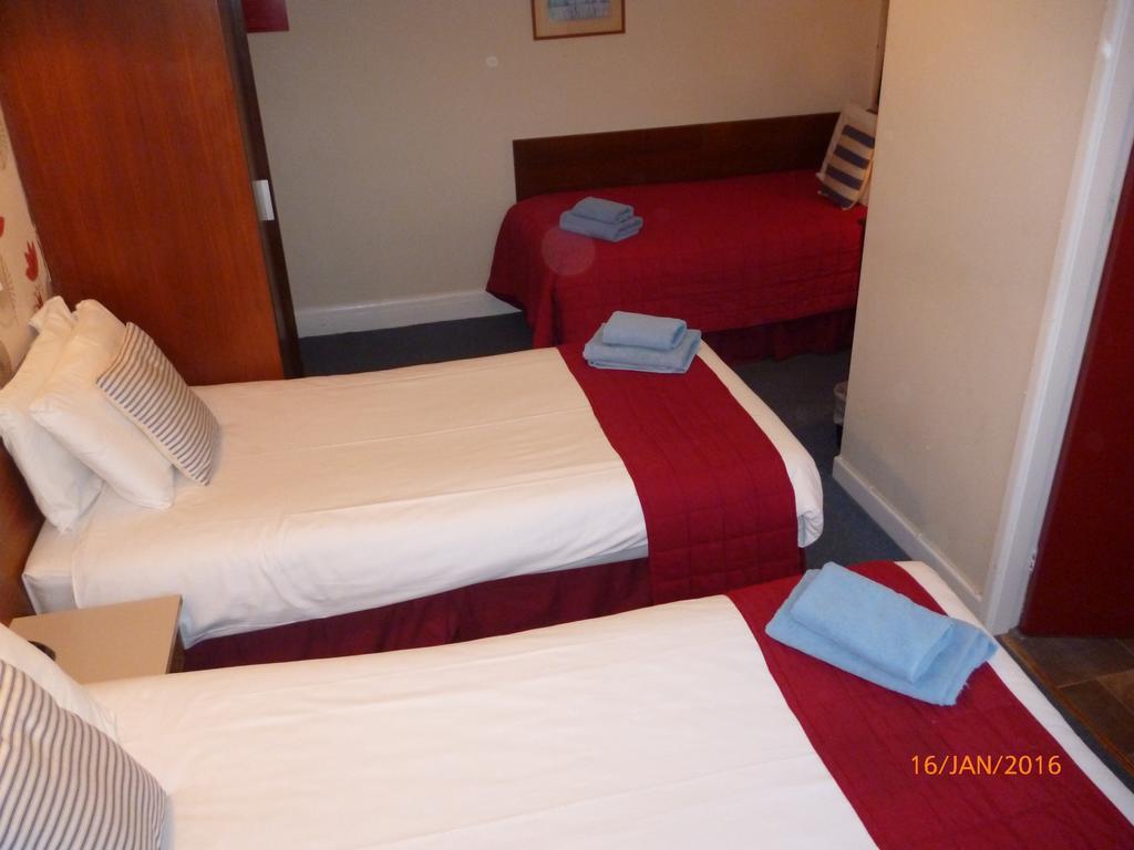 Grange Lodge Hotel - B&B ลอนดอน ห้อง รูปภาพ