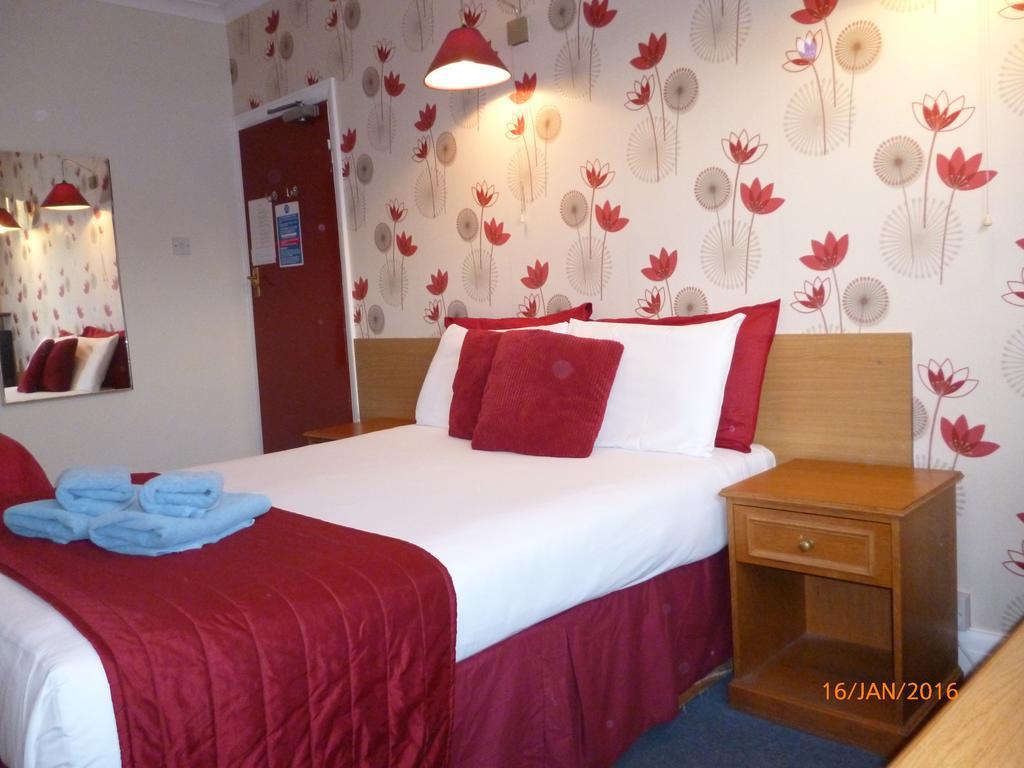 Grange Lodge Hotel - B&B ลอนดอน ห้อง รูปภาพ