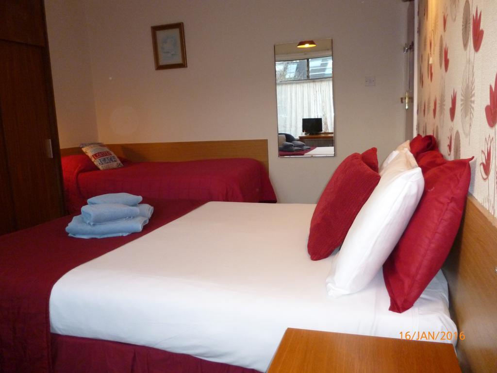 Grange Lodge Hotel - B&B ลอนดอน ห้อง รูปภาพ