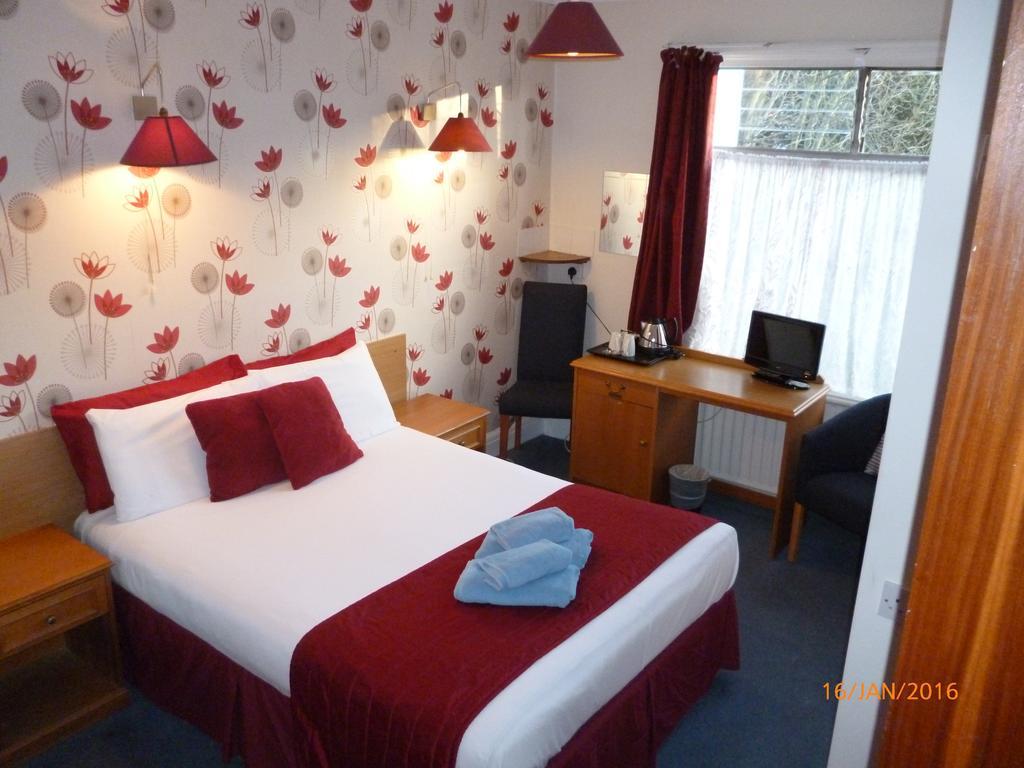 Grange Lodge Hotel - B&B ลอนดอน ห้อง รูปภาพ