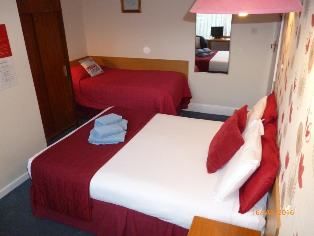 Grange Lodge Hotel - B&B ลอนดอน ห้อง รูปภาพ