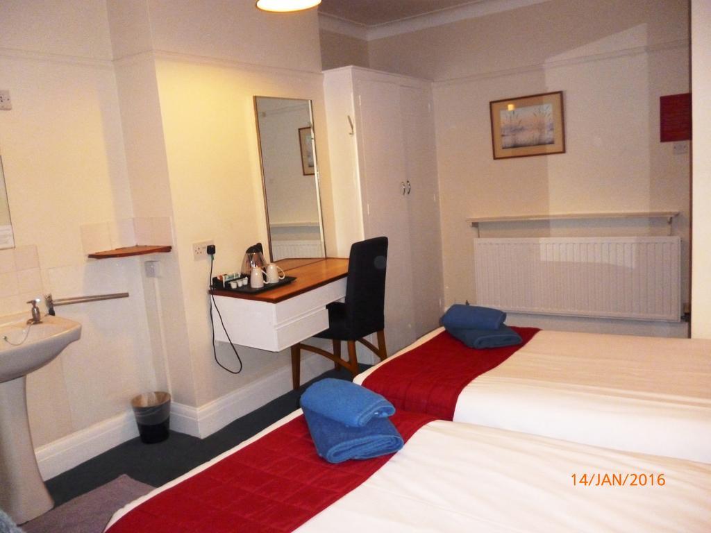 Grange Lodge Hotel - B&B ลอนดอน ห้อง รูปภาพ