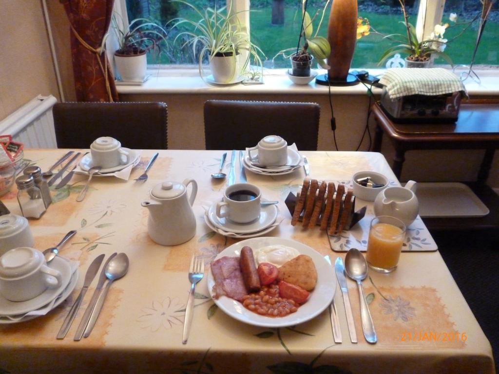 Grange Lodge Hotel - B&B ลอนดอน ภายนอก รูปภาพ