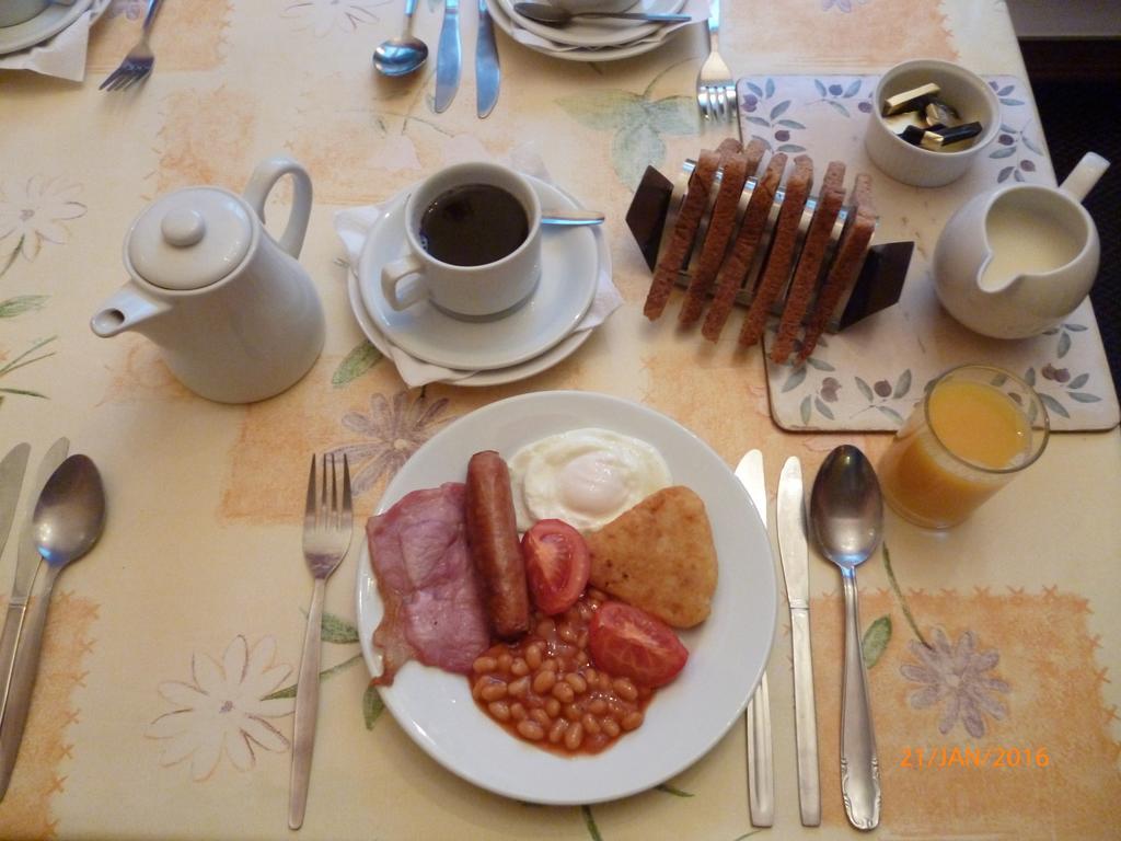 Grange Lodge Hotel - B&B ลอนดอน ภายนอก รูปภาพ
