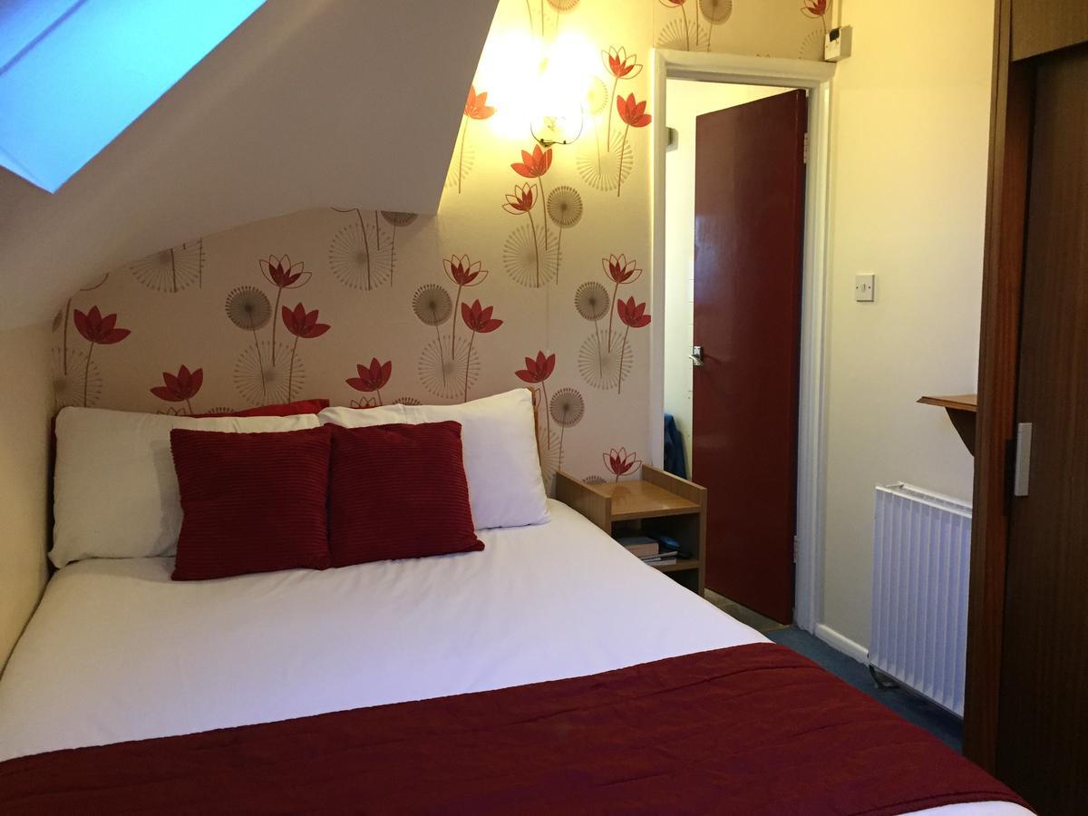 Grange Lodge Hotel - B&B ลอนดอน ภายนอก รูปภาพ